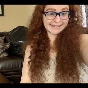 Meet your Posher, Deanna